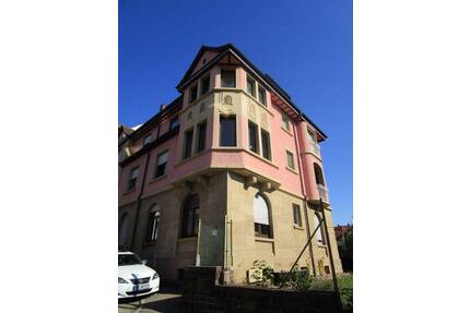 Schönes, vermietetes Mehrfamilienhaus in zentrumsnaher Lage im Teilort v. Pforzheim
