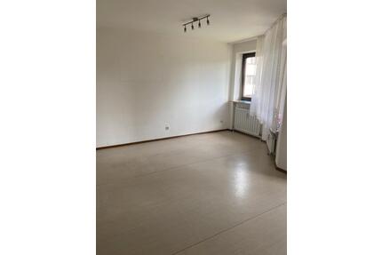 Helle 1,5 Zimmer Wohnung für Berufstätige - Traunreut Irsing