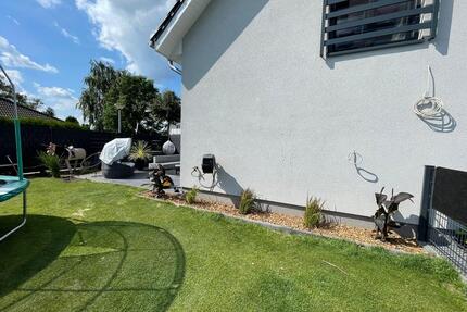 Moderne Doppelhaushälfte mit hochwertiger Ausstattung - Salzgitter Ortschaft Ost