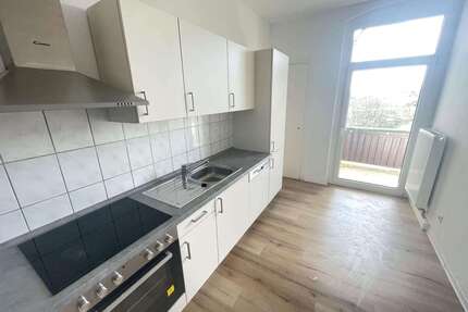 Wohnung zum Mieten in Zwickau 495,00 € 76.33 m²