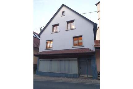 Einfamilienhaus mit ehemaliger Ladeneinheit in Schweigern! - Boxberg