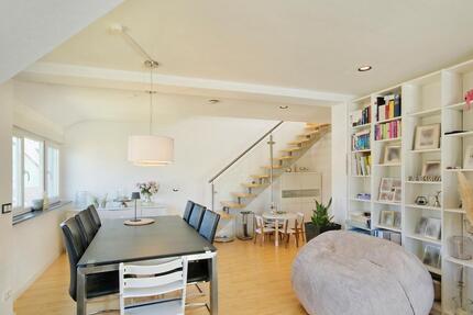 Ruhe. Raum. Lebensqualität. Maisonette-Wohnung mit zwei Bädern - Ludwigsburg Oßweil