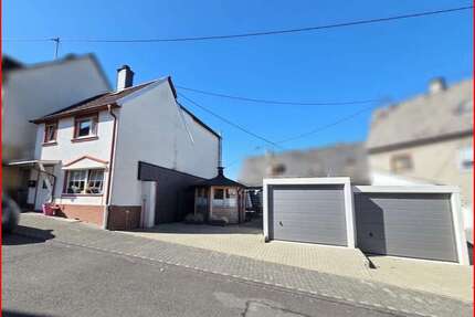 Haus zum Kaufen in Idar-Oberstein 105.000,00 € 90 m²