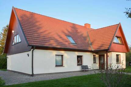 Haus zum Kaufen in Tribsees 315.000,00 € 179 m²