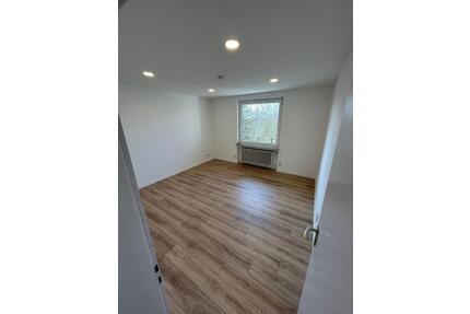 Aufwendig sanierte 3ZKBB Wohnung in Bielefeld-Sennestadt