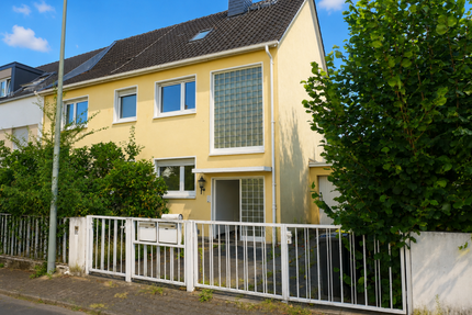 Haus zum Kaufen in Frankfurt 1.090.000,00 € 200 m²