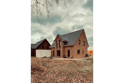 Einfamilienhaus in MellendorfWedemark – Neubau 2025, Top-Küche,