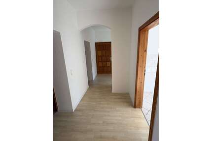 Wohnung zum Mieten in Frankfurt (Oder) 660,00 € 89 m²