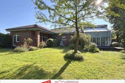 Haus zum Kaufen in Marklohe 448.000,00 € 250 m²