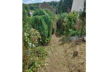 kleines Haus, Bastelobjekt, Bauplatz - Völklingen