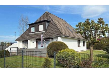 3-Familienhaus im Herzen von Büsum – vollmodernisiert, teilweise vermietet