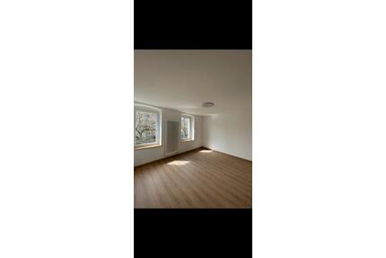 2 Zimmer Wohnung - 520,00&nbsp;EUR Kaltmiete, ca.&nbsp; 50,00&nbsp;m&sup2; in Kirn (PLZ: 55606)