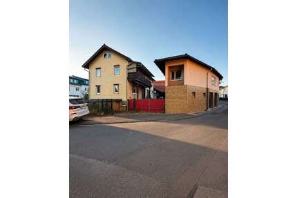 Haus zum Kaufen in Büdingen-Calbach 389.000,00 € 268.72 m²