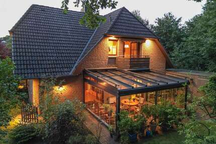 Haus zum Kaufen in Norderstedt 599.000,00 € 153 m²