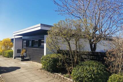 Ebenerdiges Atriumhaus, ideal für Alterswohnsitz oder Familie - Schwentinental