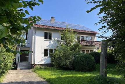 Haus zum Kaufen in Bad Pyrmont Neersen 168.000,00 € 194 m² - Bad Pyrmont / Neersen