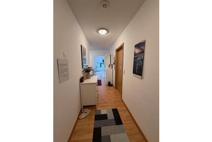 Helle Dachgeschosswohnung mit zwei Balkonen im Zentrum von Dudweiler - Saarbrücken