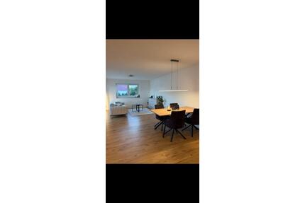 4-Zimmer-Balkon-Wohnung mit zwei Tiefgaragenstellplätzen - Balingen