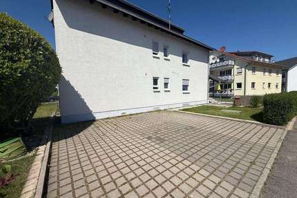 Wohnung zum Kaufen in Baden-Baden 277.000,00 € 121 m²