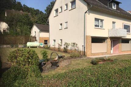 165 qm Wohnhaus im Raum Kassel - mit Gewerbefläche & Nebengebäude - Ringgau