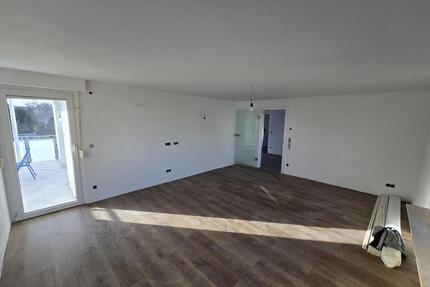 3-Zimmer-Wohnung - Erstbezug nach Kernsanierung - Leinfelden-Echterdingen