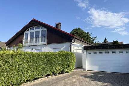 Haus zum Kaufen in Westhausen 490.000,00 € 212.55 m²