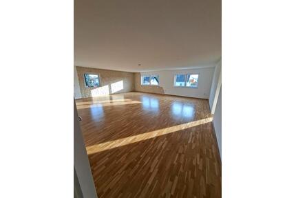 moderne, gepflegte 4-Zimmer- Wohnung in Altheim - Münster (Hessen)