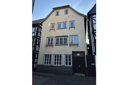 Haus zum Kaufen in Lich 205.000,00 € 144.06 m²