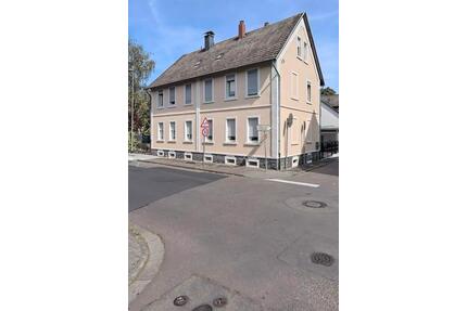 Schöne 2-Zi Wohnung in Hanau Steinheim (DG) 50qm