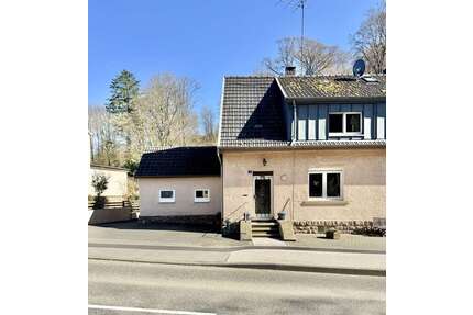 Haus zum Kaufen in Blankenheim 140.000,00 € 93 m²