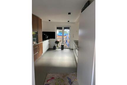 Exzellente, lichtdurchflutete 2-Zimmer Wohnung - Karlsruhe Daxlanden