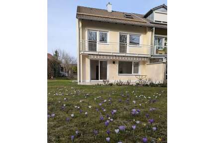 Haus zum Mieten in Fürstenfeldbruck 2.400,00 € 154 m²