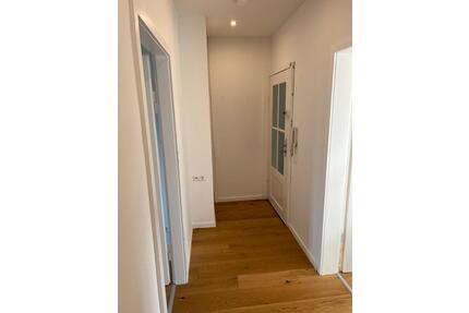 Tolle 3 Zi. Whg,, Balkon am Hohenzollernplatz - Ludwigsburg