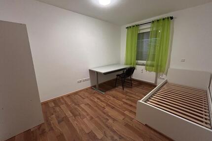 WG-Zimmer in 4-Zimmer-Wohnung in Gerbrunn