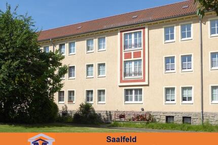 Erstbezug nach Komplettsanierung, 3-Raum-Wohnung mit Wanne - Saalfeld (Saale)