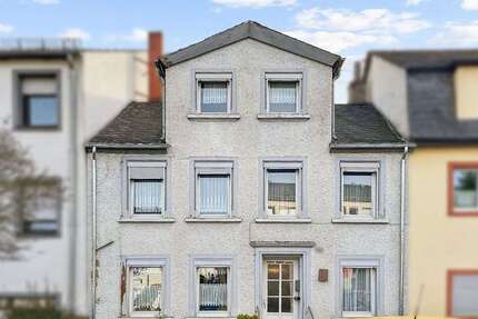 Haus zum Kaufen in Manderscheid 59.000,00 € 100.39 m²