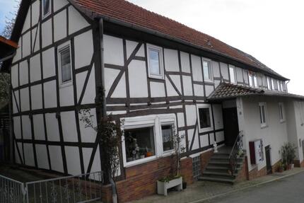 Ehemalige Gaststätte Fachwerk 260 qm, mit Garten guter Zustand - Felsberg