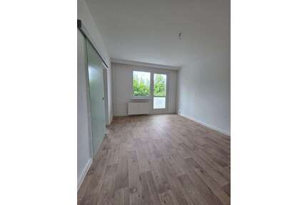 Wohnung zum Mieten in Schwerin 404,00 € 58 m²