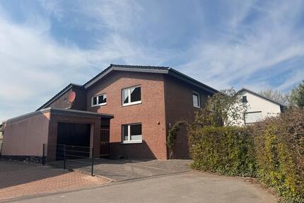 Haus mit Garten und Sauna - 329.000,00&nbsp;EUR Kaufpreis, ca.&nbsp; 185,00&nbsp;m&sup2; in Steinheim (PLZ: 32839)