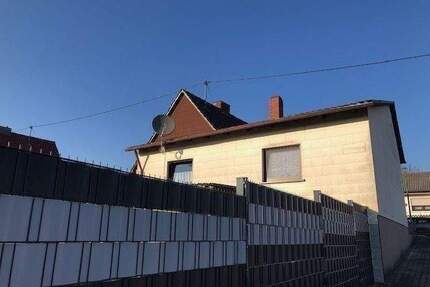 Wannemacher Immobilien **** (Neuer Preis) Freistehendes gepflegtes Einfamilienhaus in einer schönen Lage von Wiebelskirchen **** - Neunkirchen