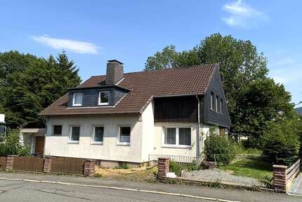 Haus zum Kaufen in Bad Harzburg 275.000,00 € 175 m²
