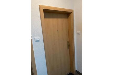 Schöne drei Zimmer Dachgeschoss Wohnung in Bergborbeck - Essen Stadtbezirk IV