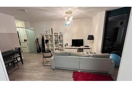 Untermiete 3 Monate ab 21.05 - 1.000,00&nbsp;EUR Kaltmiete, ca.&nbsp; 45,00&nbsp;m&sup2; in Köln (PLZ: 50937) Lindenthal
