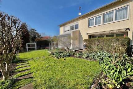 Haus zum Kaufen in Reutlingen 350.000,00 € 90 m²