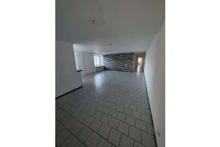 Wohnung zum Mieten in Duisburg 650,00 € 156 m²