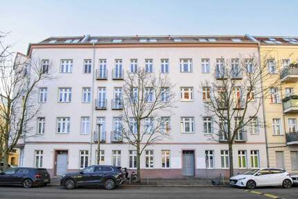 Bezugsfrei: Gepflegte 2-Zimmer-Wohnung mit Balkon nahe der Spree und der HTW - Berlin Oberschöneweide