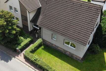 Haus zum Kaufen in Laatzen 690.000,00 € 250 m²