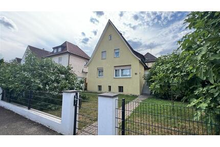 Freistehendes Einfamilienhaus top Lage mit Garage - Heilbronn Böckingen