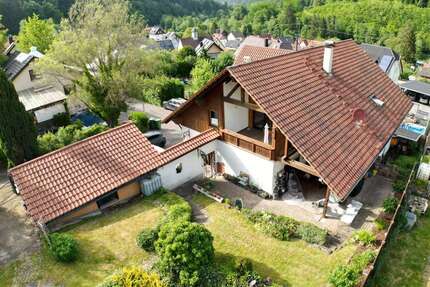 Haus zum Kaufen in Unterreichenbach Dennjächt 649.000,00 € 391 m² - Unterreichenbach / Dennjächt