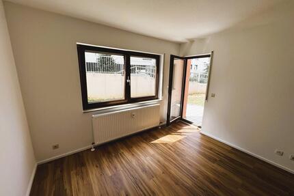 Schöne 2-Zimmer Erdgeschosswohnung mit Terrasse in ruhiger Lage - Heilbronn Kernstadt